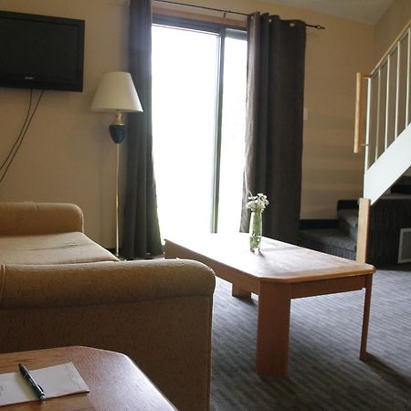 Garden Court Motel Manning 외부 사진